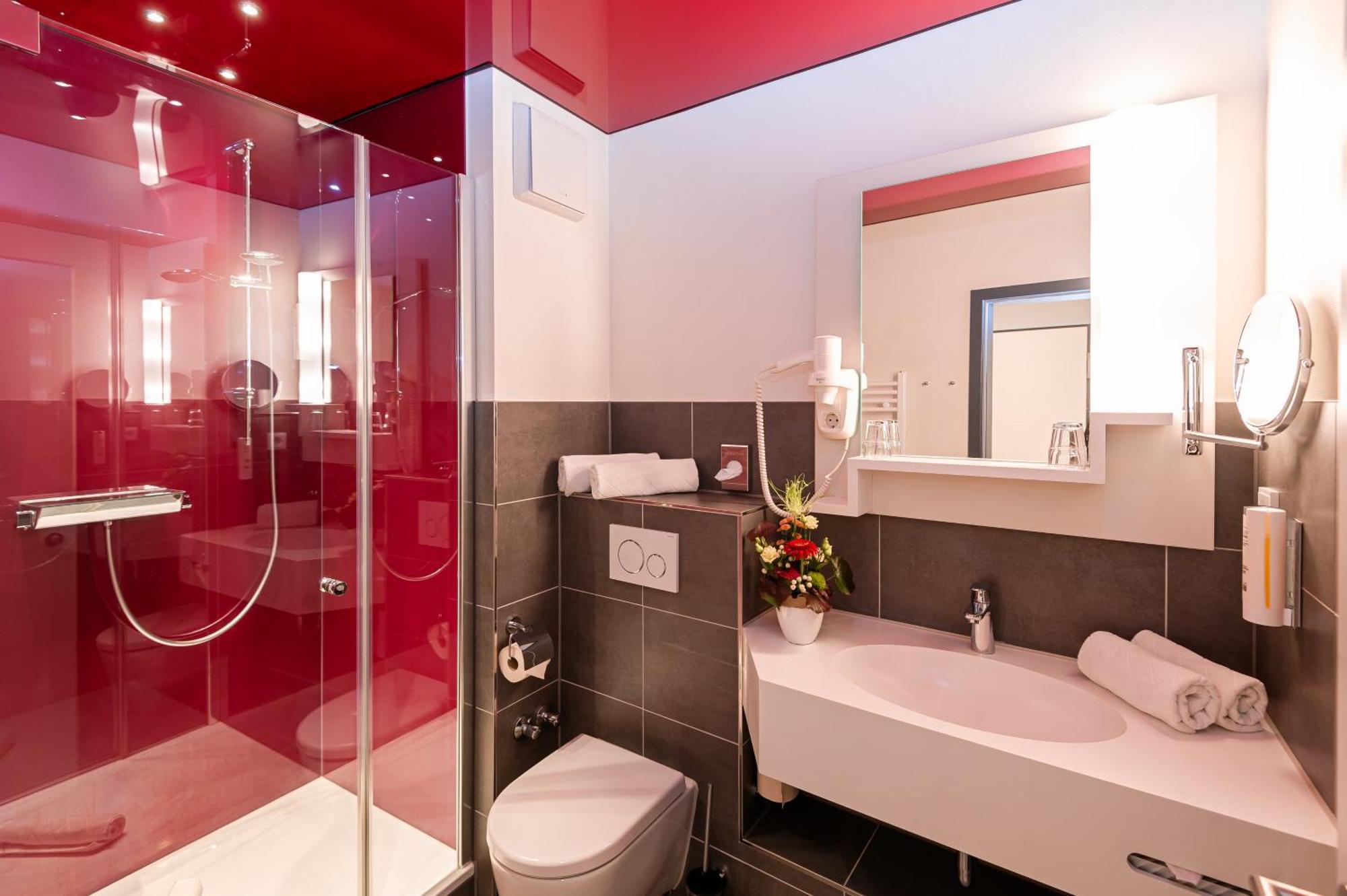 Hotel Am Alten Hafen 3*